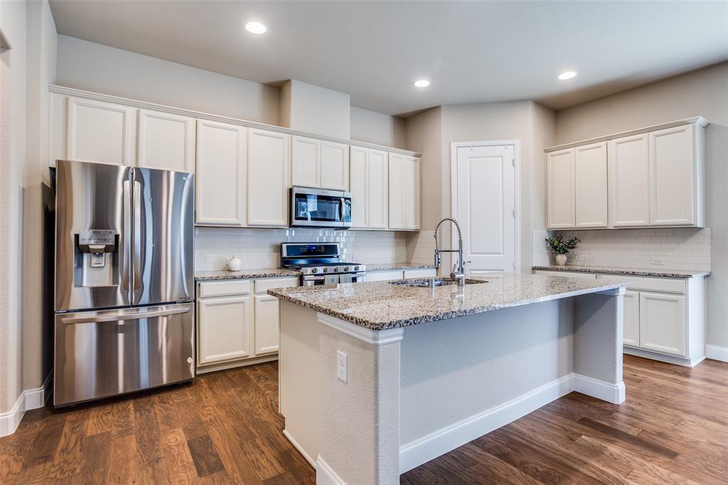 1428 Pebble Way Allen, TX 75013 - Photo 7 of 25