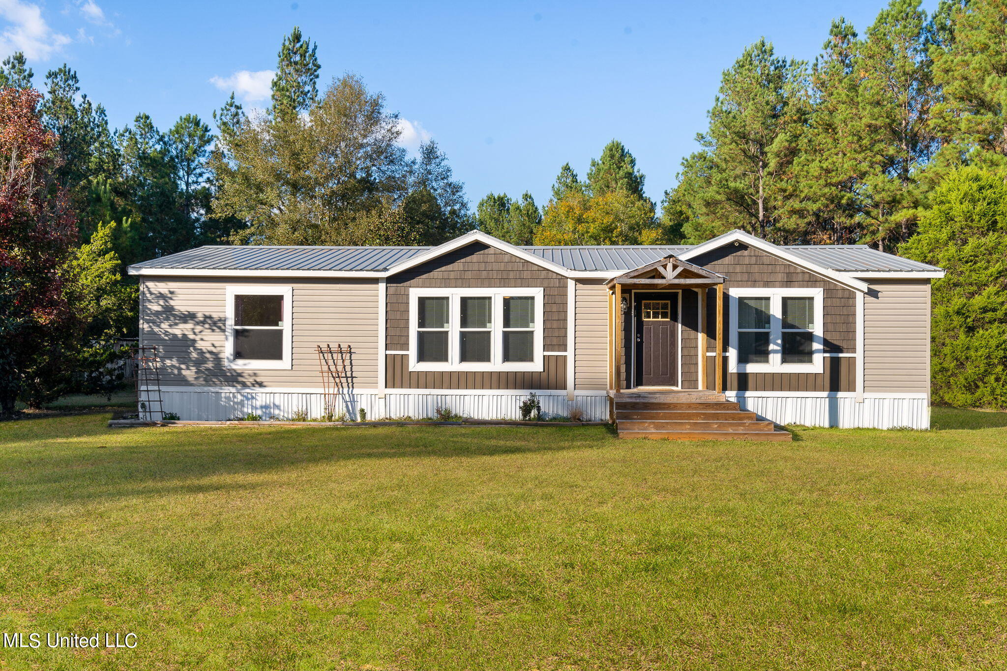 2192 Mt Pleasant Road Lucedale, MS 39452 - Photo 1 of 30 1 Exterior (1 of 2)