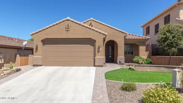 $2,400 | 7152 West Milton Drive, Peoria, AZ 85383