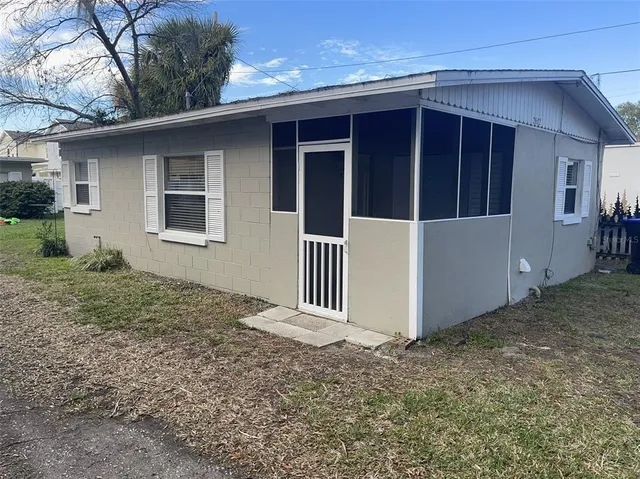 $1,350 | 2612 Coolidge Avenue, Orlando, FL 32804