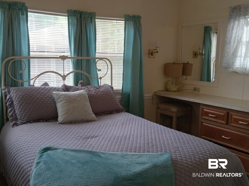 256 Defuniak Circle Lillian, AL 36549 - Photo 8 of 30