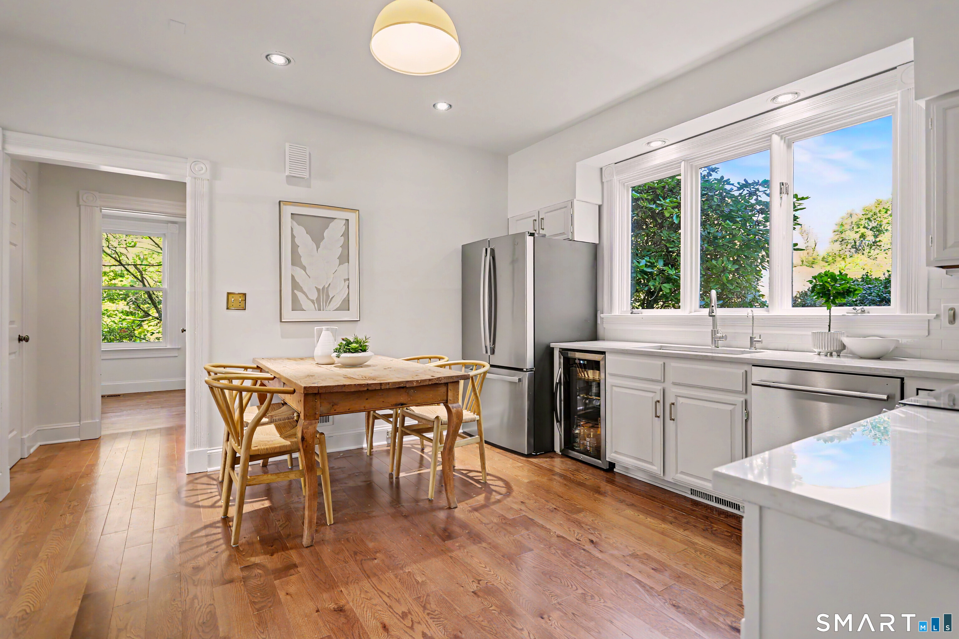 462 Riverside Avenue Westport, CT 06880 - Photo 13 of 37