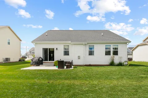 $625,000 | 2753 Wayfair Street, Fitchburg, WI 53711