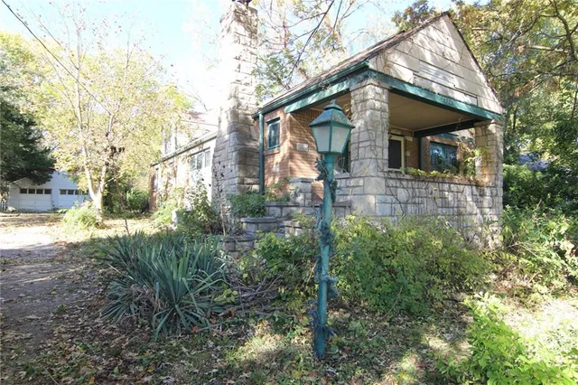 $199,950 | 2940 North 63rd Street, Kansas City, KS 66104