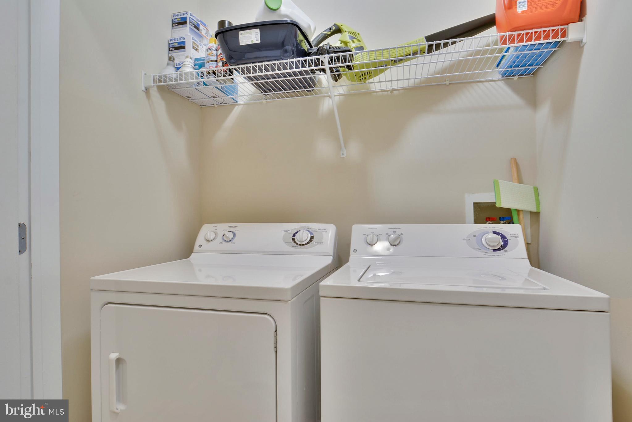 508 Sunset View Terrace Southeast, Unit 106 Leesburg, VA 20175 - Photo 19 of 25 Laundry Room
