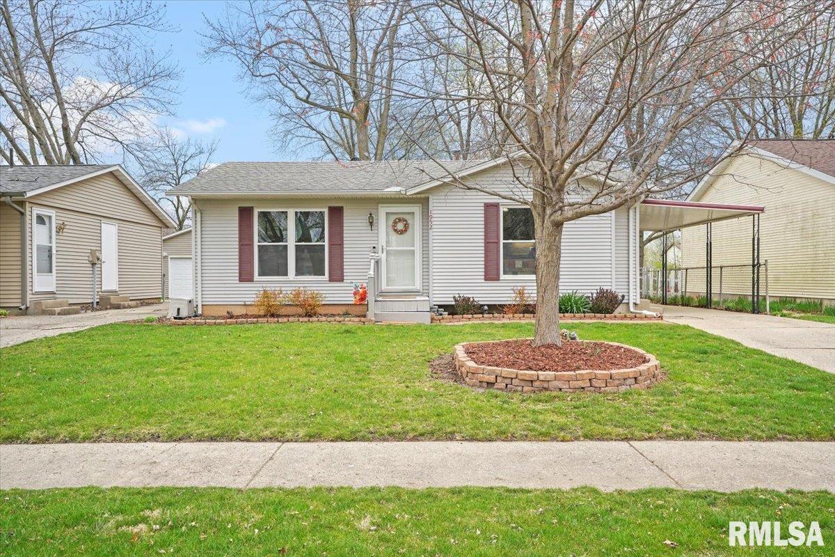 1952 Stonehenge Road Springfield, IL 62702 - Photo 1 of 38