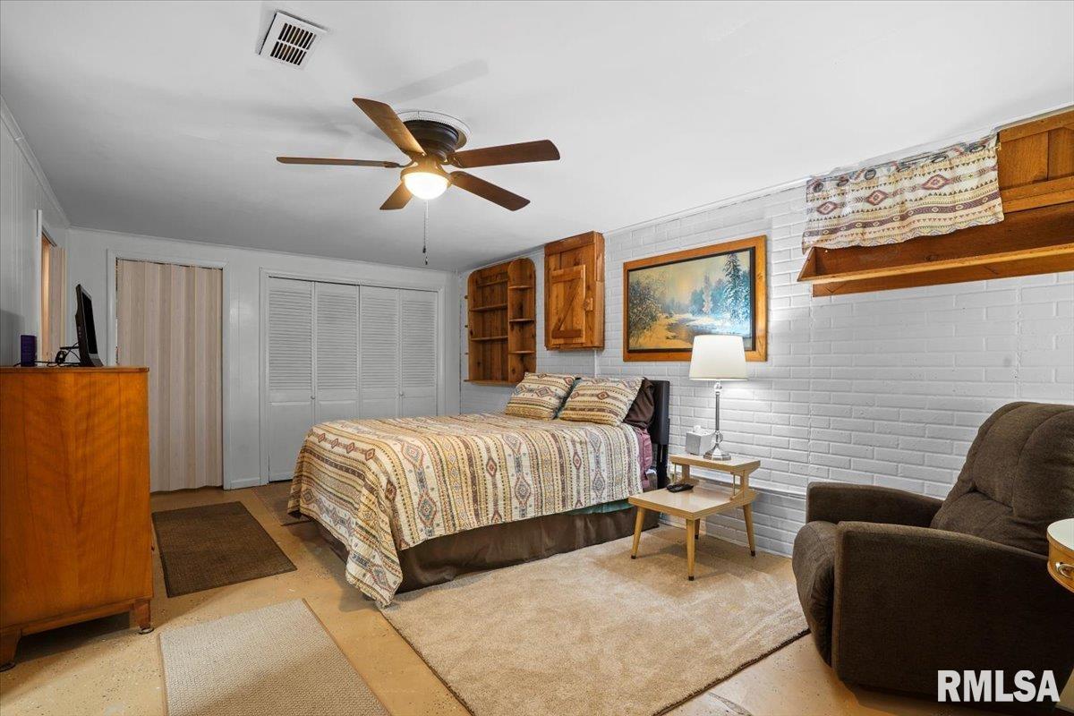 1952 Stonehenge Road Springfield, IL 62702 - Photo 23 of 38