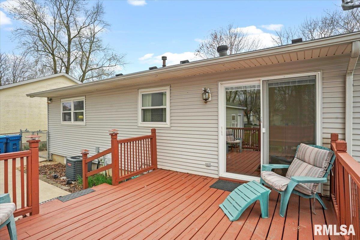 1952 Stonehenge Road Springfield, IL 62702 - Photo 36 of 38