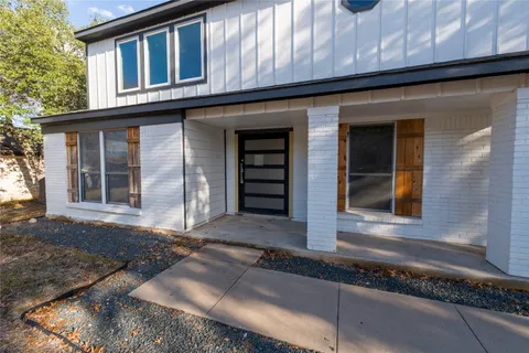 $550,000 | 11805 Hyacinth Drive, Austin, TX 78758