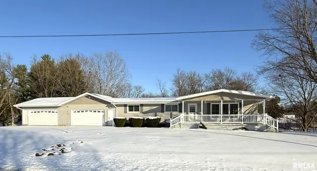 $239,900 | 38 Lincoln Street, Knoxville, IL 61448