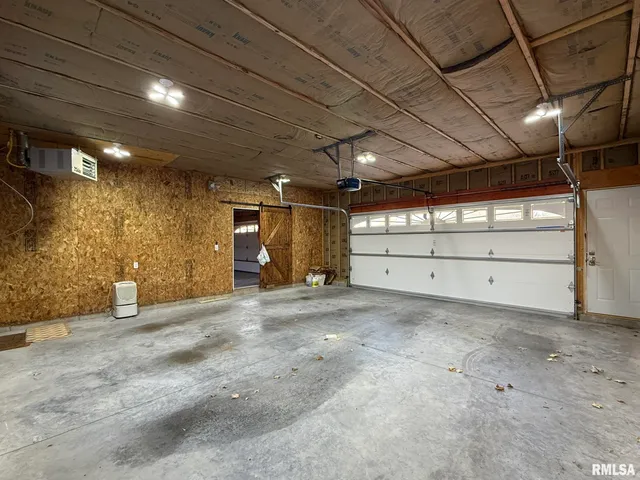 $239,900 | 38 Lincoln Street, Knoxville, IL 61448