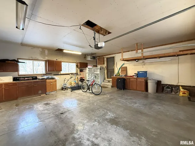 $239,900 | 38 Lincoln Street, Knoxville, IL 61448