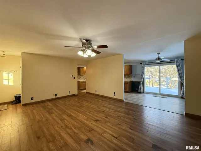 $239,900 | 38 Lincoln Street, Knoxville, IL 61448