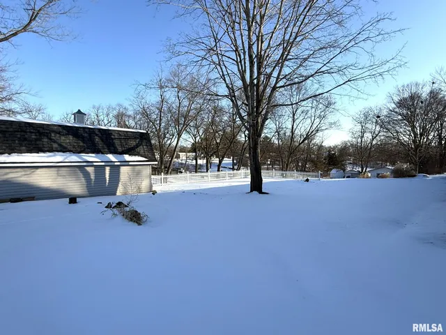 $239,900 | 38 Lincoln Street, Knoxville, IL 61448