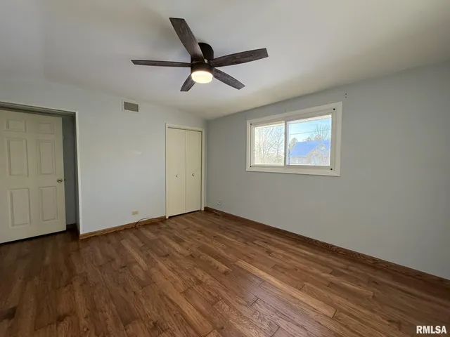 $239,900 | 38 Lincoln Street, Knoxville, IL 61448