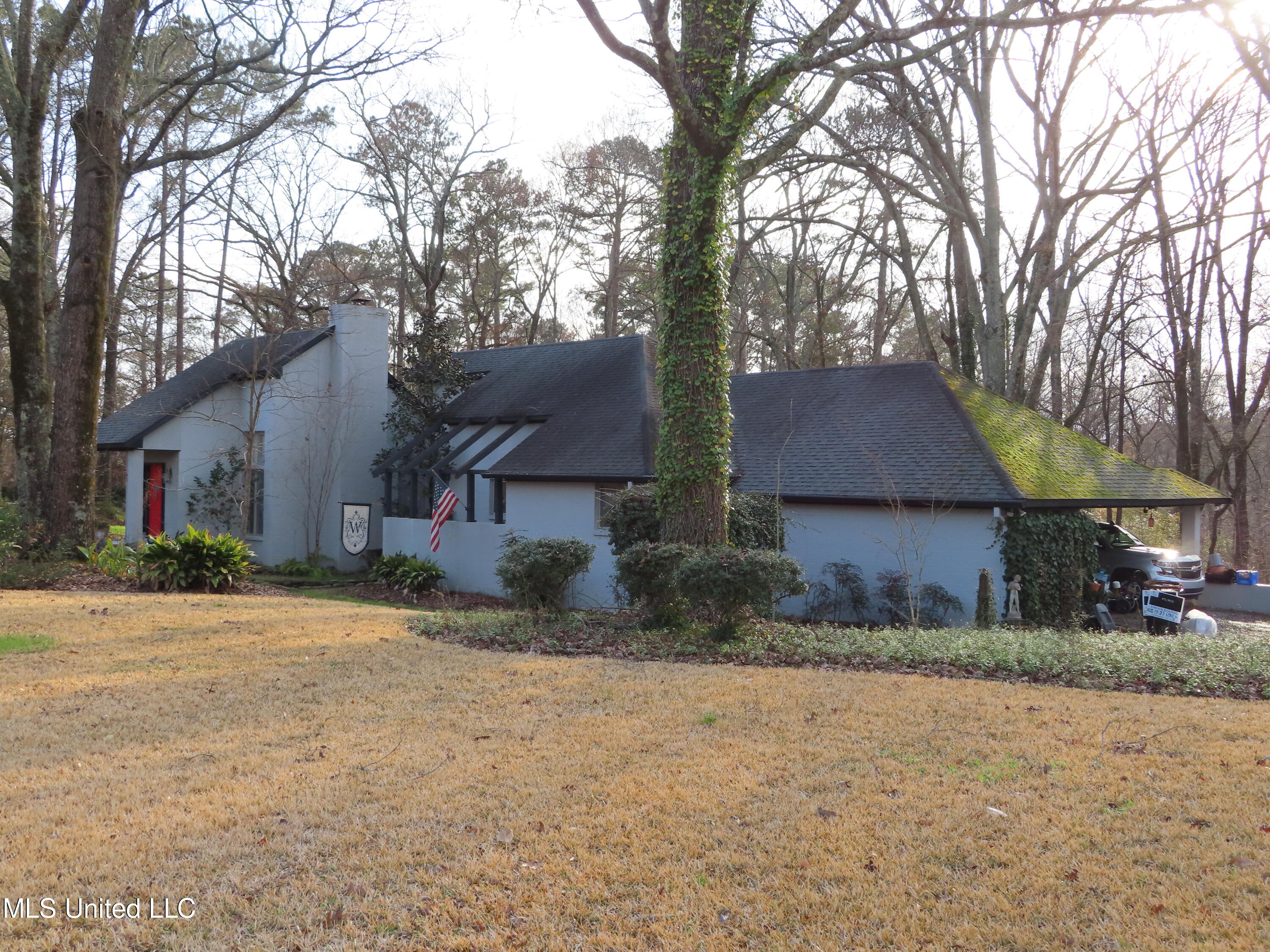 10563 Springridge Road Terry, MS 39170 - Photo 2 of 37 IMG_2998