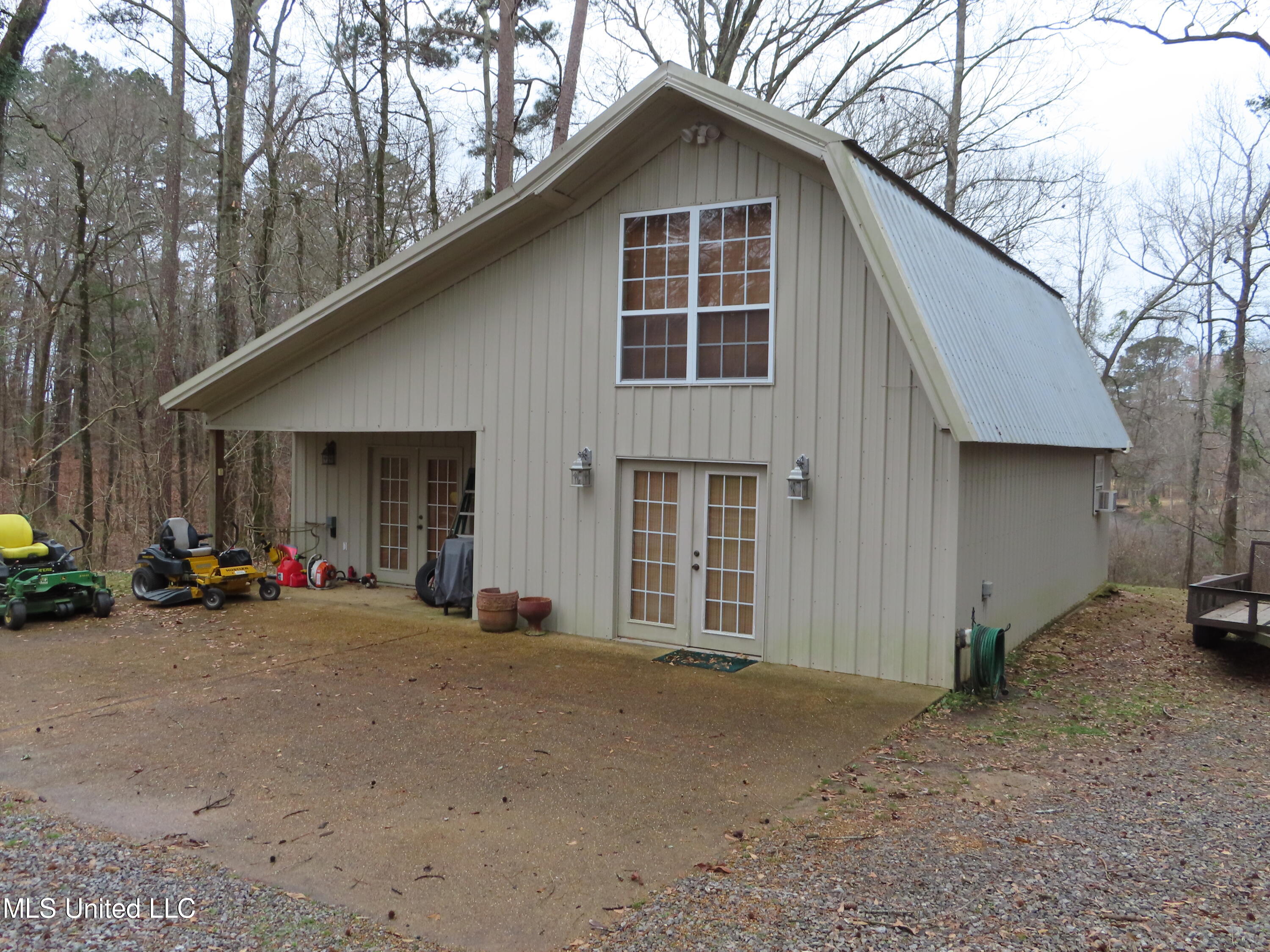 10563 Springridge Road Terry, MS 39170 - Photo 29 of 37 IMG_3040