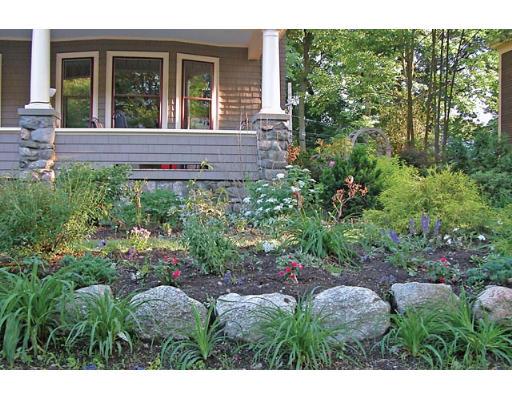 22 Warwick Road Newton, MA 02465 - Photo 7 of 8