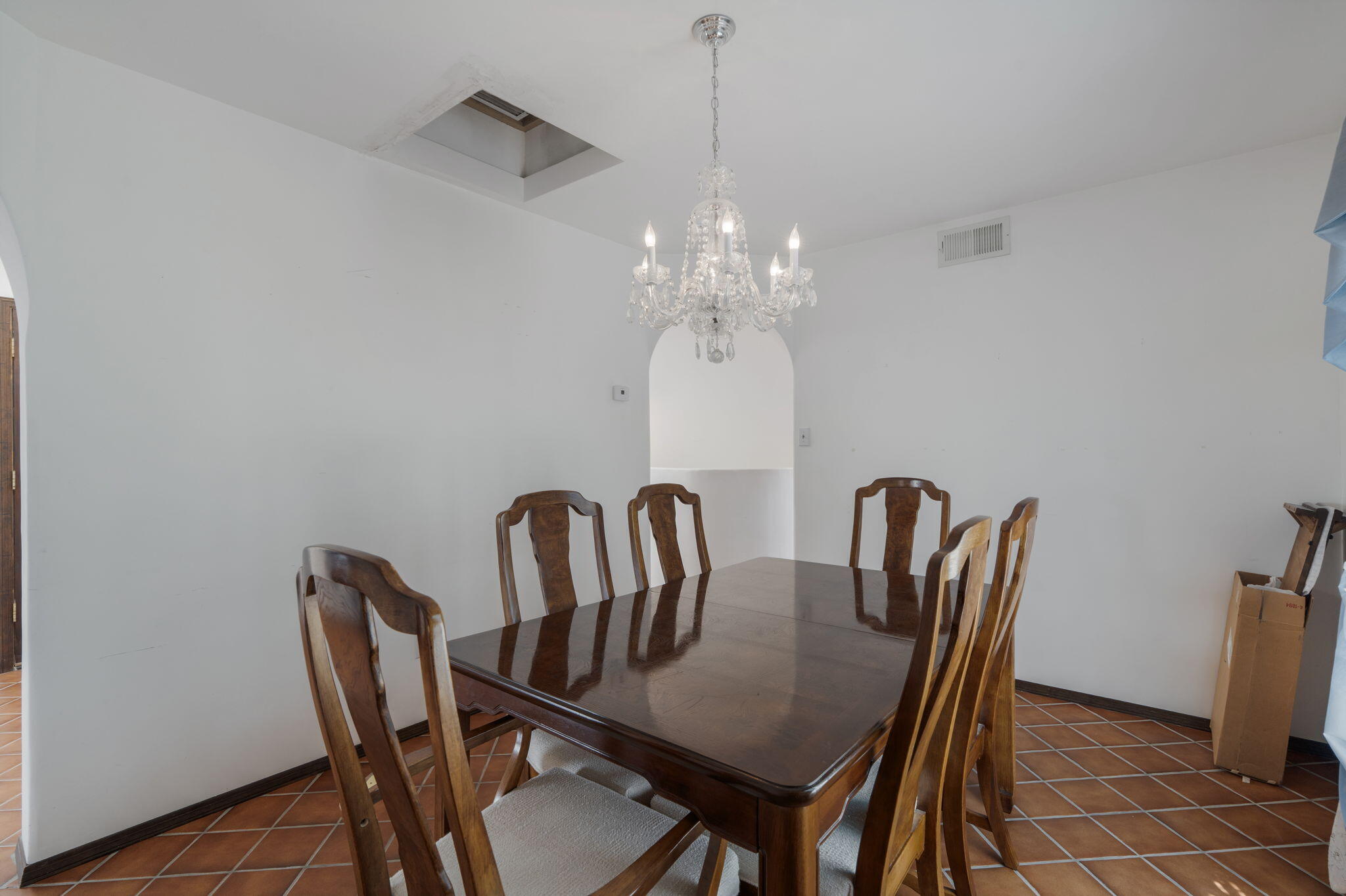 689 Gonzales Road Santa Fe, NM 87501 - Photo 17 of 46 Gallery Image 17