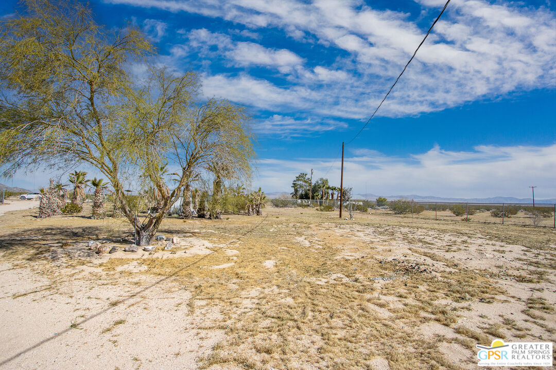 60777 Adele Road Landers, CA 92285 - Photo 12 of 50