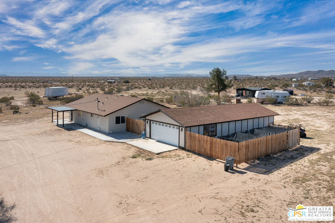 60777 Adele Road Landers, CA 92285 - Photo 4 of 50
