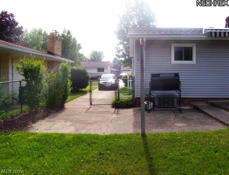 6290 Springwood Road Parma Heights, OH 44130 - Photo 10 of 18 Gallery Image 10