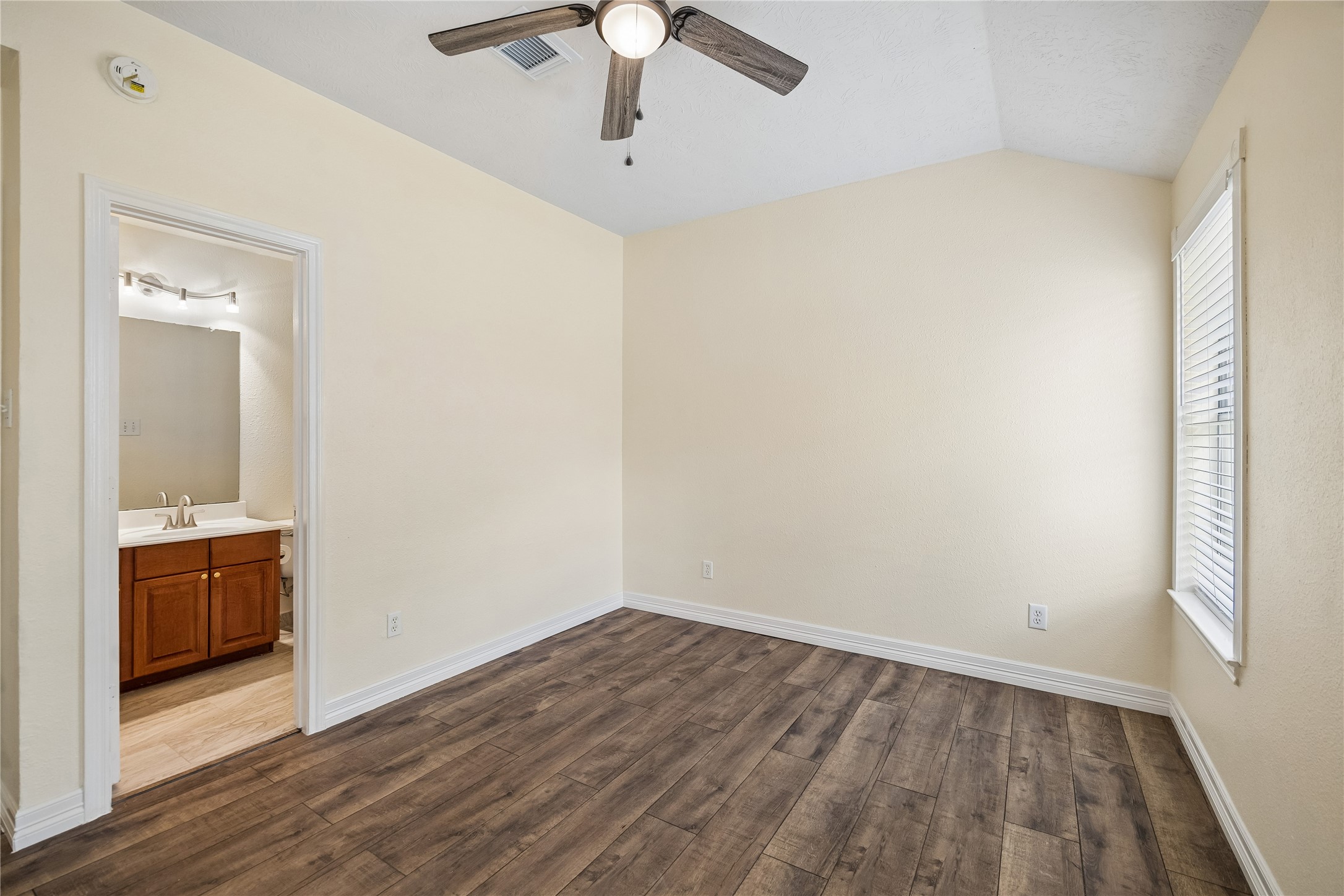2615 Spring Dusk Drive Spring, TX 77373 - Photo 11 of 16