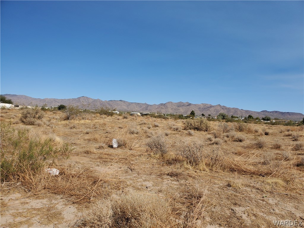 Maverick-marana North Rd Golden Valley Golden Valley, AZ 86413 - Photo 5 of 11 a view of mountain