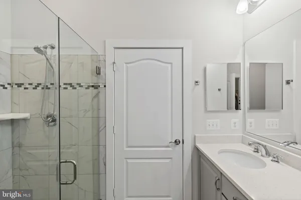 $525,000 | 2833 Town View Circle, New Windsor, MD 21776