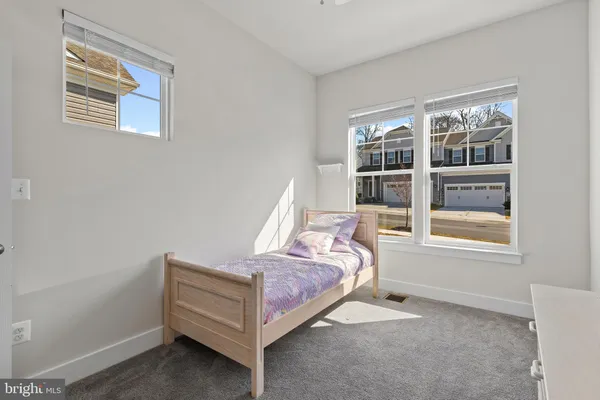 $525,000 | 2833 Town View Circle, New Windsor, MD 21776