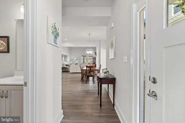 $525,000 | 2833 Town View Circle, New Windsor, MD 21776