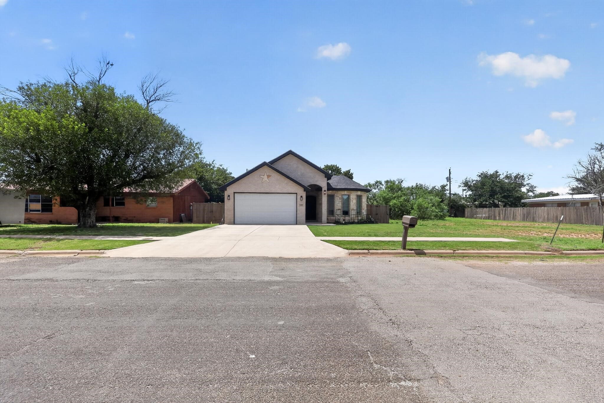 2403 Alamesa Drive Big Spring, TX 79720 - Photo 33 of 44