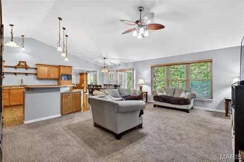 $399,000 | 24 Rhett Butler Drive, Hillsboro, MO 63050