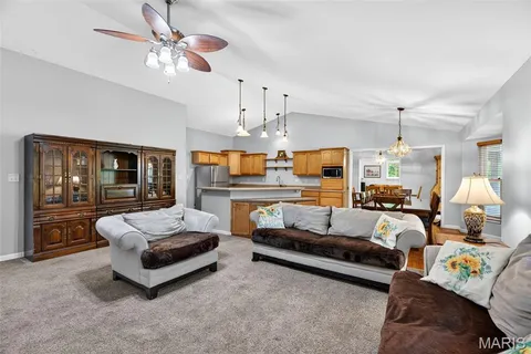 $399,000 | 24 Rhett Butler Drive, Hillsboro, MO 63050