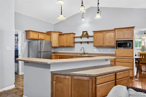 $399,000 | 24 Rhett Butler Drive, Hillsboro, MO 63050