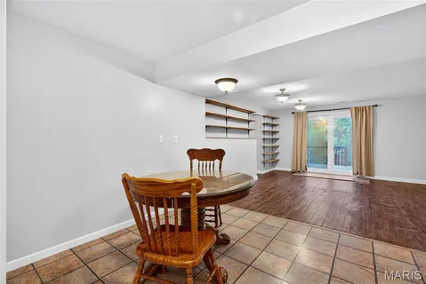 $399,000 | 24 Rhett Butler Drive, Hillsboro, MO 63050