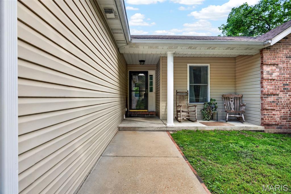 24 Rhett Butler Drive Hillsboro, MO 63050 - Photo 6 of 79