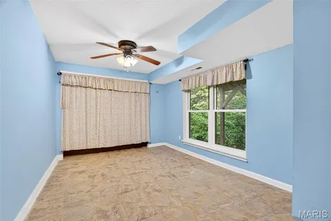 $399,000 | 24 Rhett Butler Drive, Hillsboro, MO 63050