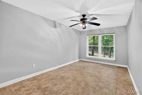 $399,000 | 24 Rhett Butler Drive, Hillsboro, MO 63050
