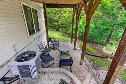 $399,000 | 24 Rhett Butler Drive, Hillsboro, MO 63050