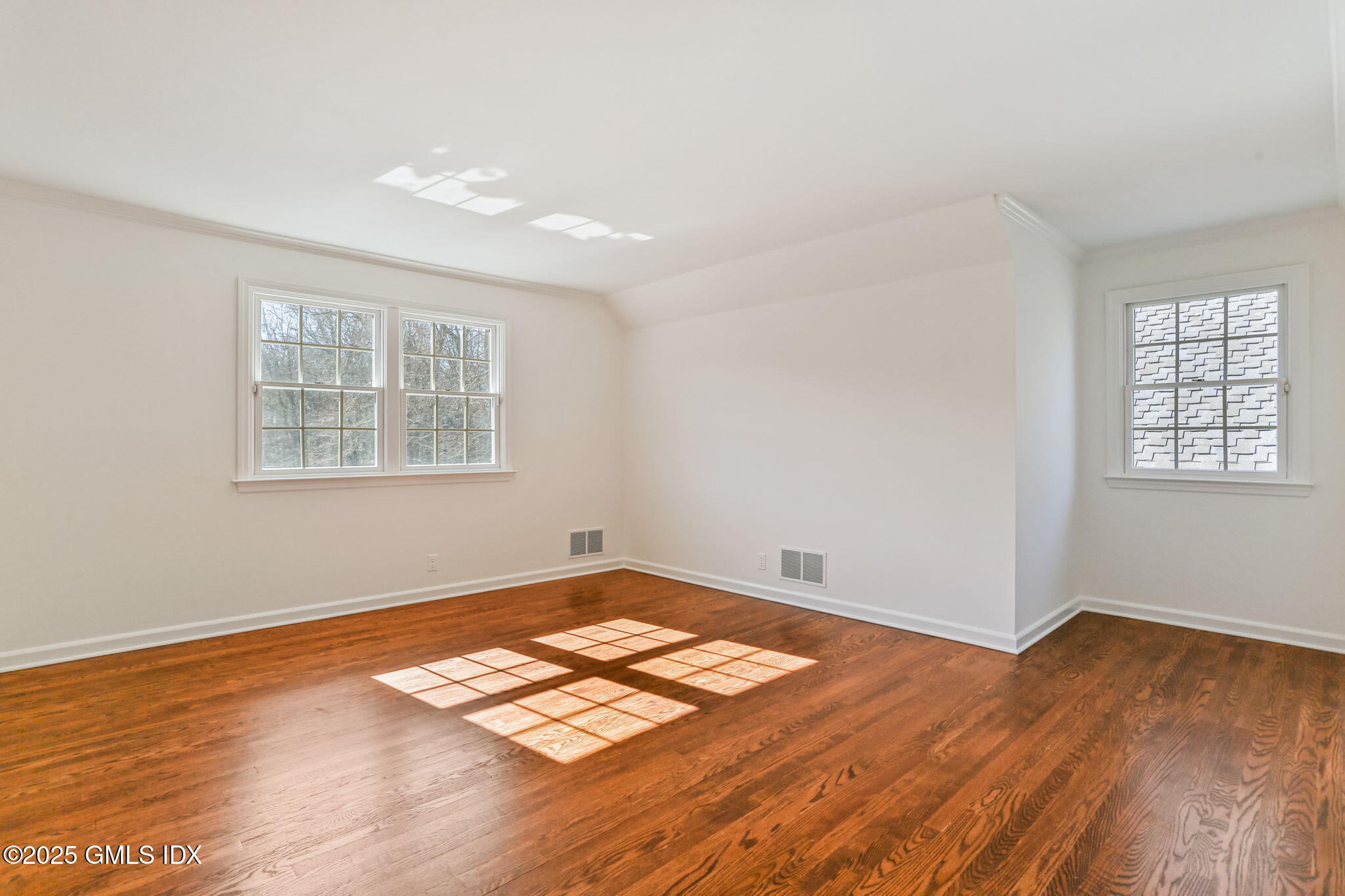 164 Clapboard Ridge Road Greenwich, CT 06831 - Photo 22 of 30 42-web-or-mls-164-clapboard-ridge-rd