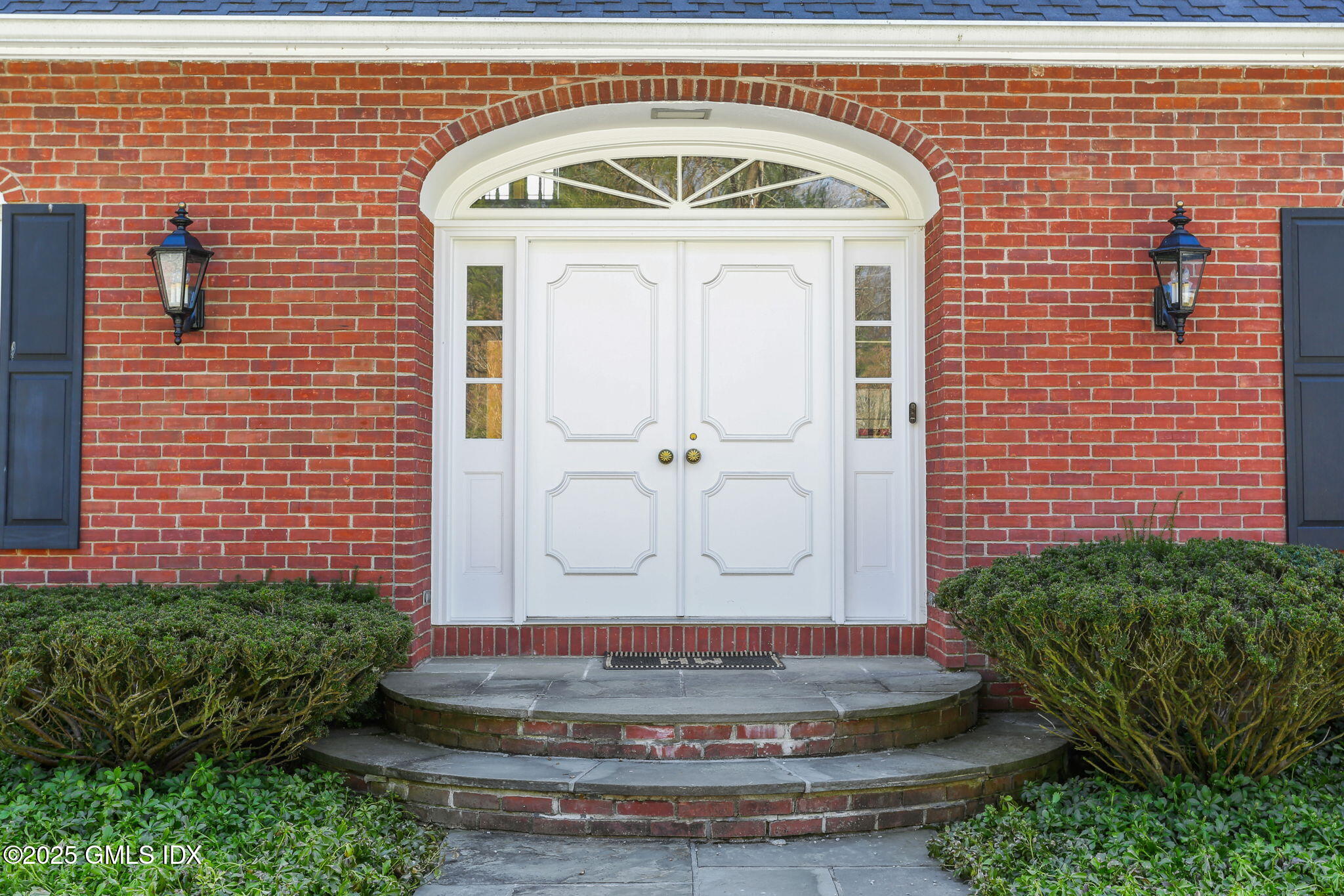 164 Clapboard Ridge Road Greenwich, CT 06831 - Photo 3 of 30 1-web-or-mls-164-clapboard-ridge-rd