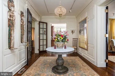 $1,500,000 | 3703 North Charles Street, Baltimore, MD 21218
