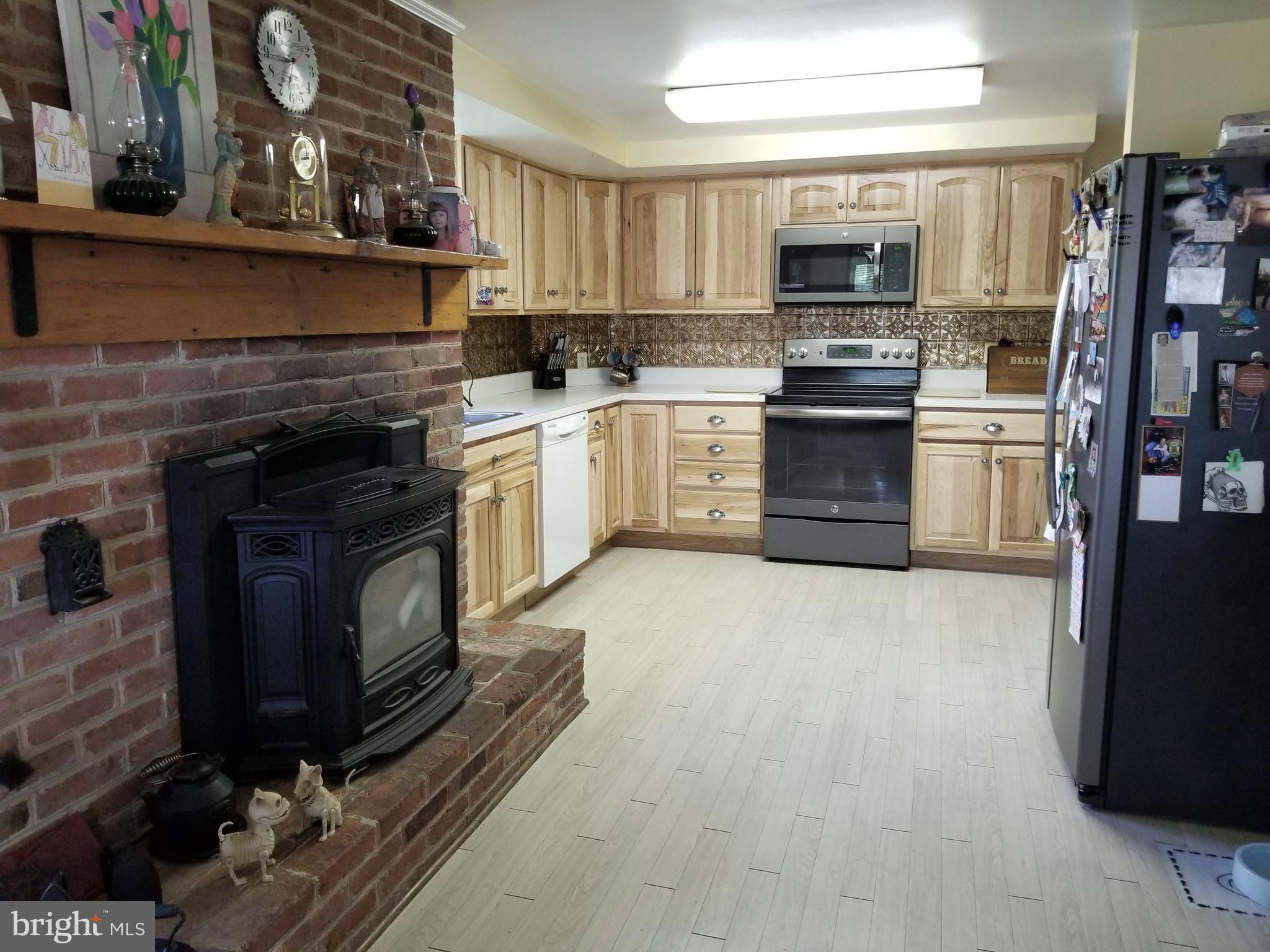 4275 Bark Hill Road Union Bridge, MD 21791 - Photo 5 of 32 Gallery Image 5