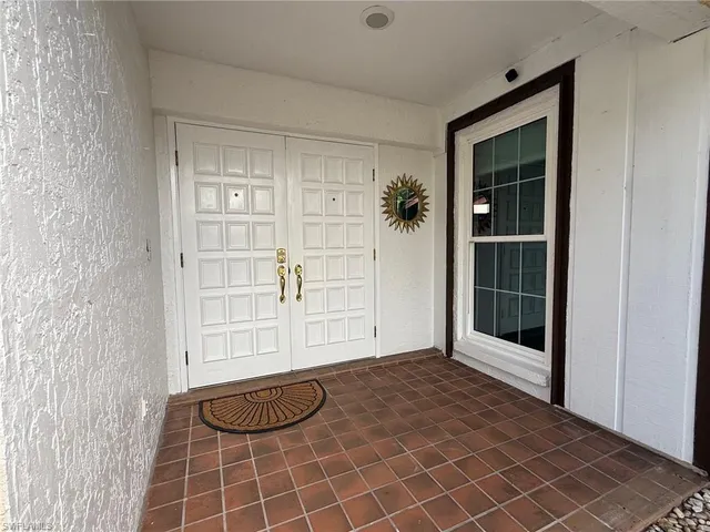 $395,750 | 147 Round Key Circle, Unit P1, Naples, FL 34112