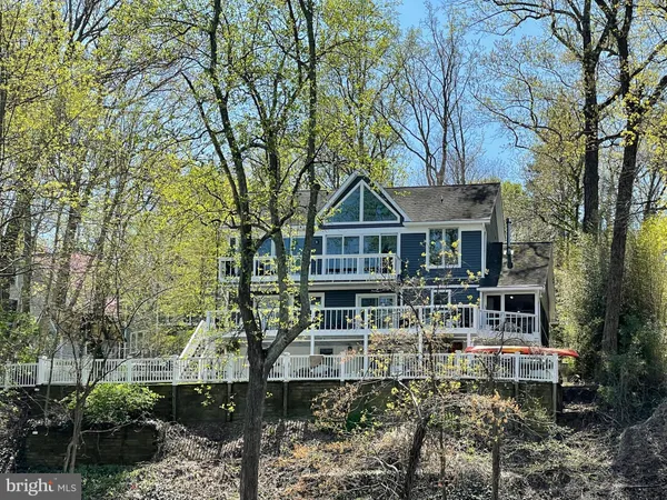$1,200,000 | 1812 Shore Drive, Annapolis, MD 21401