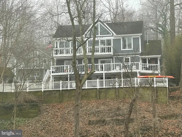 $1,200,000 | 1812 Shore Drive, Annapolis, MD 21401