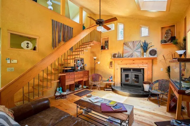 $3,000 | 5803 Rittenhouse Shore Drive, Austin, TX 78734