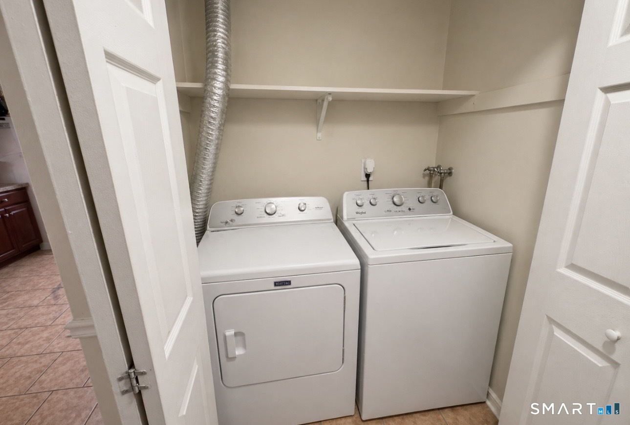 501 Scott Road, Unit 24 Waterbury, CT 06705 - Photo 5 of 22
