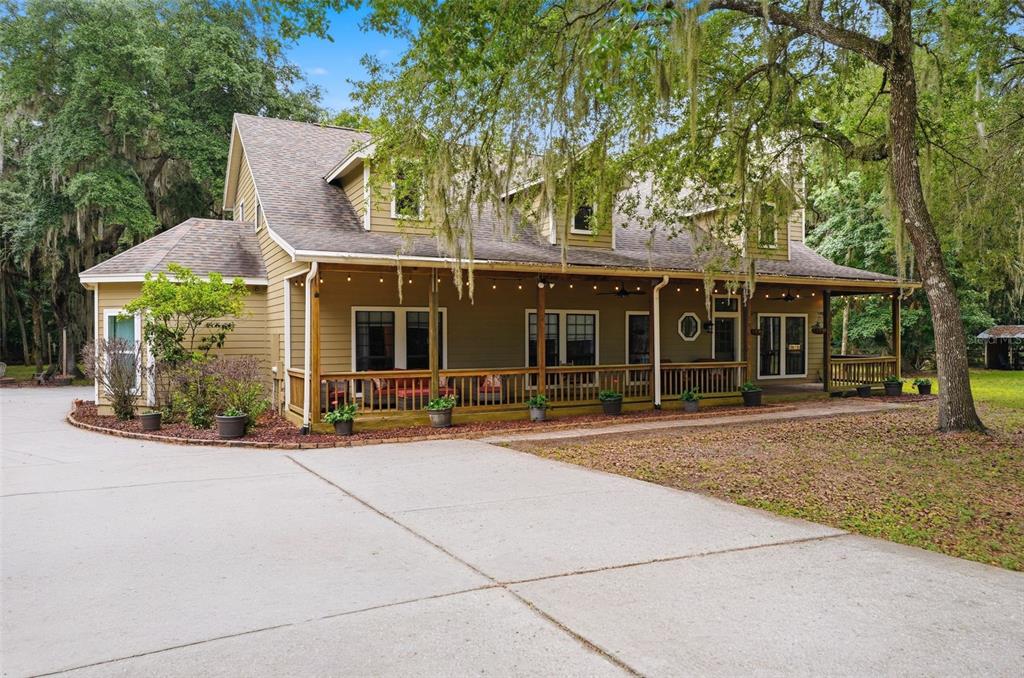 381 North Jungle Road Geneva, FL 32732 - Photo 3 of 55